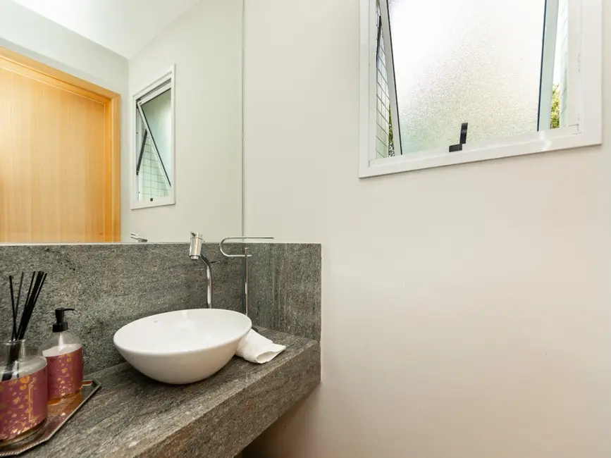 Apartamento com 2 quartos à venda, 126m2 em Vila Clementino, São Paulo - SP - imagem 3 Foto 3 de Apartamento com 2 quartos à venda, 126m2 em Vila Clementino, São Paulo - SP