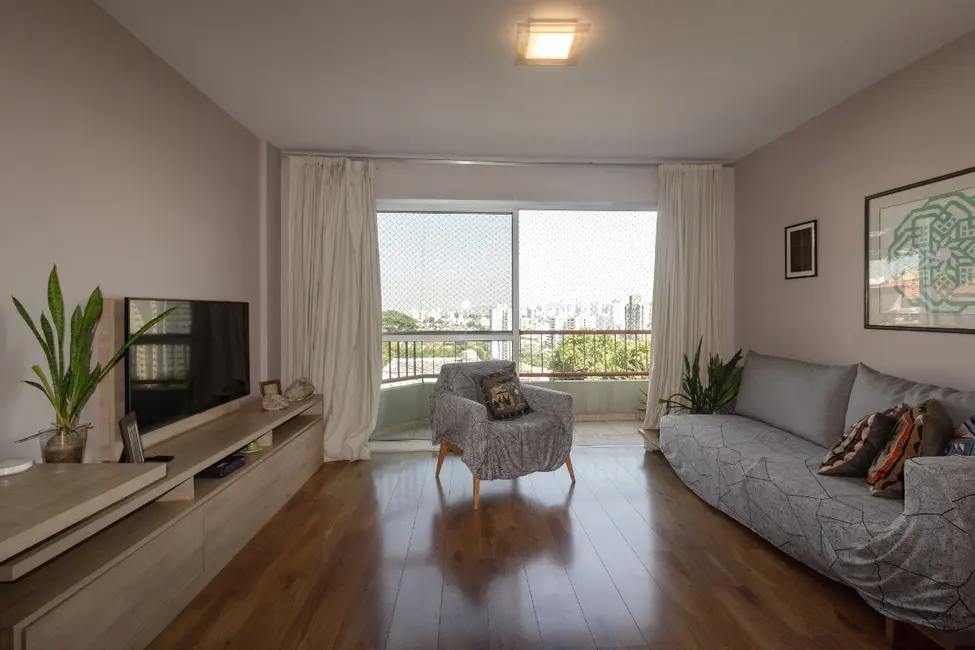 Apartamento com 3 quartos à venda, 107m2 em Sumaré, São Paulo - SP - imagem 2 Foto 2 de Apartamento com 3 quartos à venda, 107m2 em Sumaré, São Paulo - SP