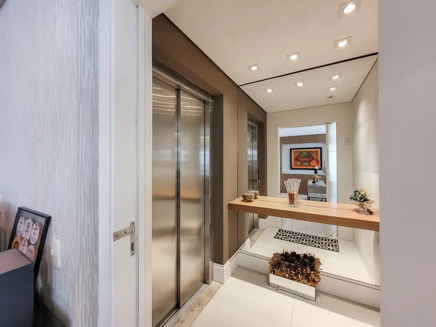 Apartamento com 3 quartos à venda, 213m2 em Paraíso, São Paulo - SP - imagem 9 Foto 9 de Apartamento com 3 quartos à venda, 213m2 em Paraíso, São Paulo - SP