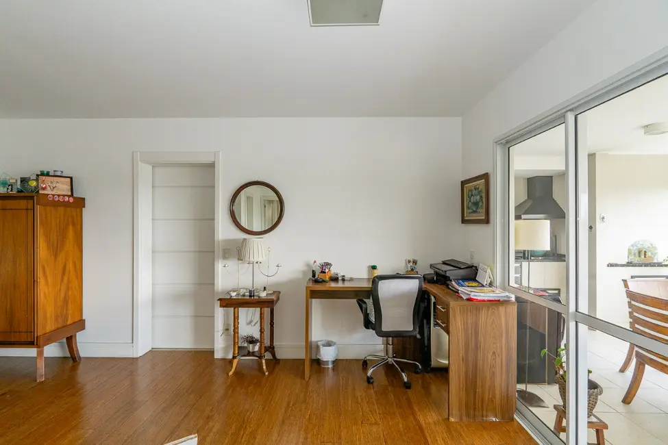 Apartamento com 3 quartos à venda, 160m2 em Santo Amaro, São Paulo - SP - imagem 9 Foto 9 de Apartamento com 3 quartos à venda, 160m2 em Santo Amaro, São Paulo - SP