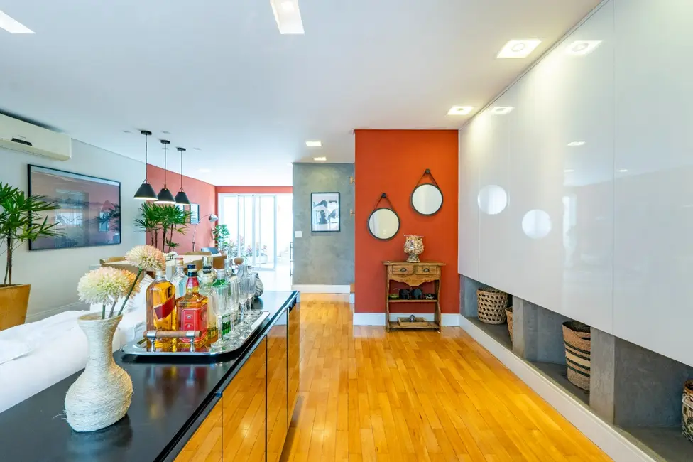 Casa de Condomínio com 4 quartos à venda, 274m2 em Vila Andrade, São Paulo - SP - imagem 3 Foto 3 de Casa de Condomínio com 4 quartos à venda, 274m2 em Vila Andrade, São Paulo - SP