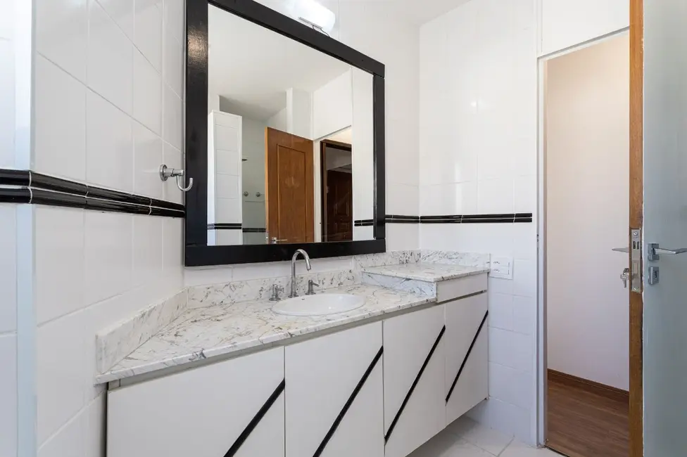 Foto 6 de Apartamento com 3 quartos à venda, 121m2 em Itaim Bibi, São Paulo - SP