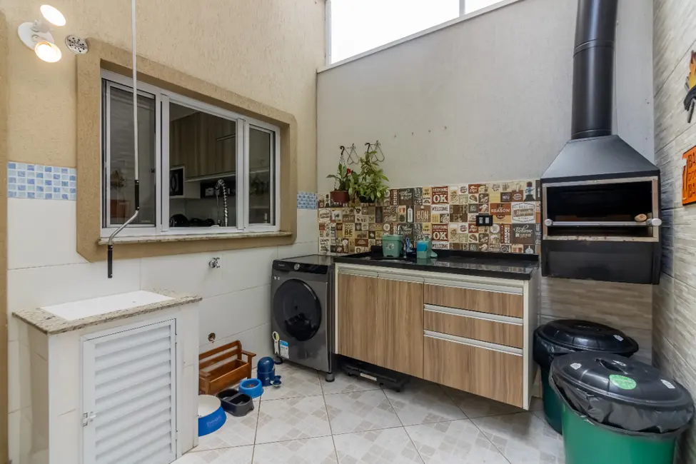 Foto 9 de Casa de Condomínio com 2 quartos à venda, 108m2 em Vila Mangalot, São Paulo - SP