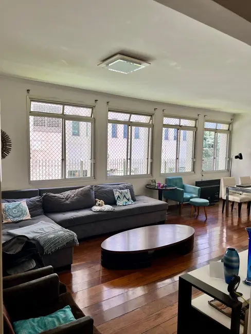 Apartamento com 3 quartos à venda, 137m2 em Itaim Bibi, São Paulo - SP - imagem 3 Foto 3 de Apartamento com 3 quartos à venda, 137m2 em Itaim Bibi, São Paulo - SP