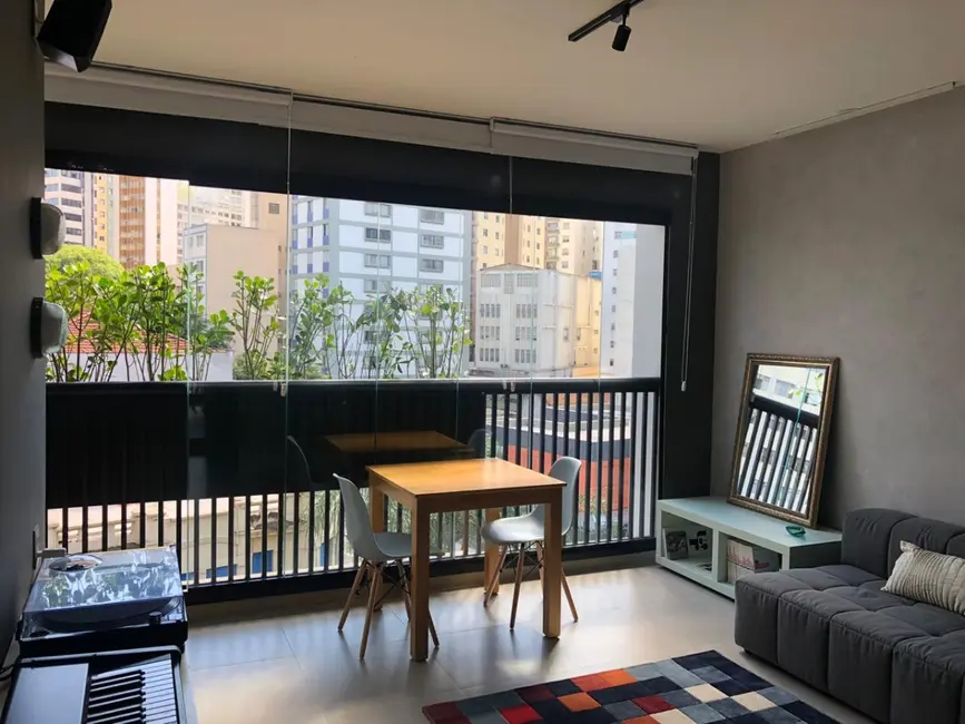 Apartamento com 1 quarto à venda, 33m2 em Vila Buarque, São Paulo - SP - imagem 2 Foto 2 de Apartamento com 1 quarto à venda, 33m2 em Vila Buarque, São Paulo - SP