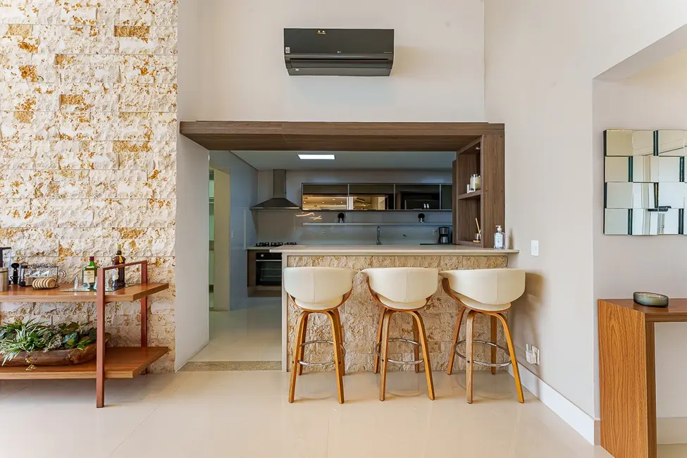 Apartamento com 3 quartos à venda, 197m2 em São Paulo - SP - imagem 5 Foto 5 de Apartamento com 3 quartos à venda, 197m2 em São Paulo - SP