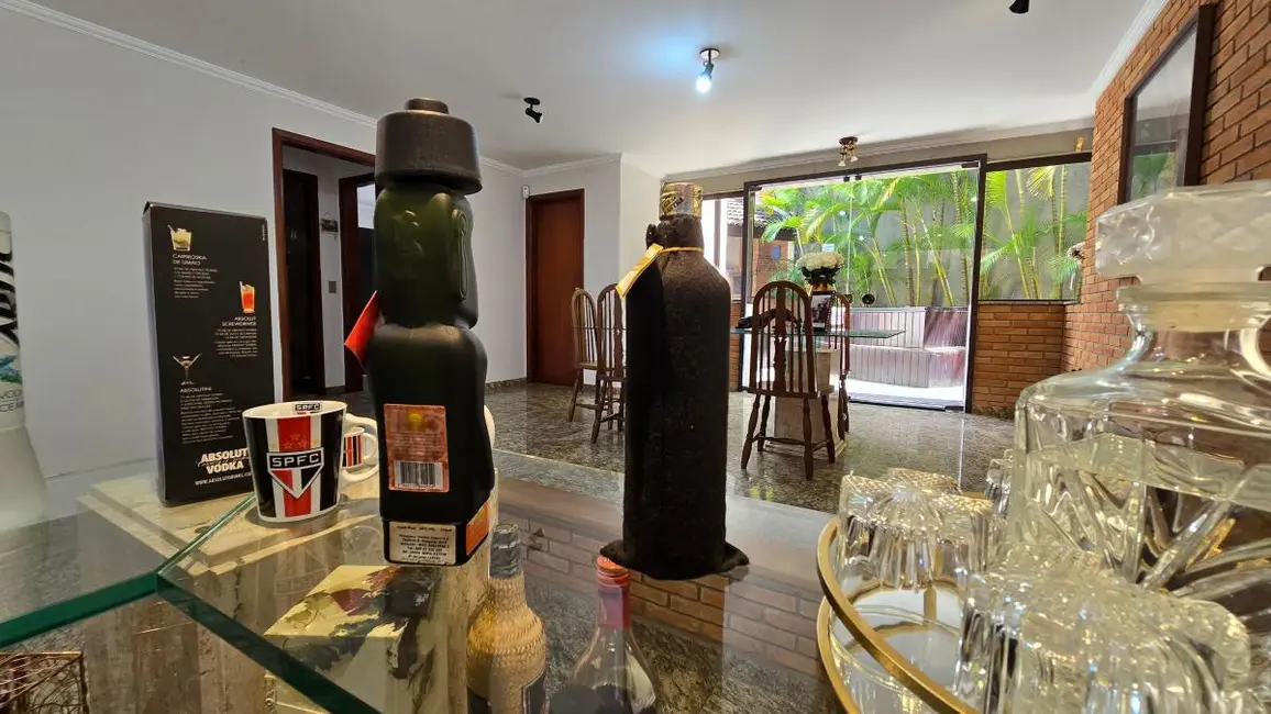 Foto 9 de Casa com 5 quartos à venda, 381m2 em Parque dos Príncipes, São Paulo - SP
