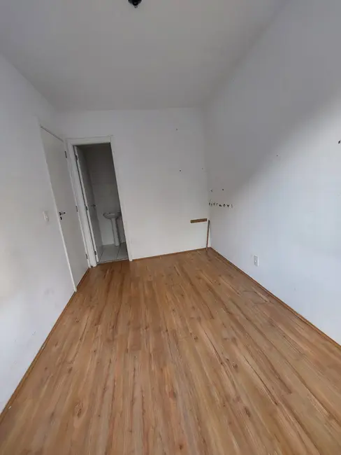 Apartamento com 1 quarto à venda, 27m2 em Parque Maria Helena, São Paulo - SP - imagem 3 Foto 3 de Apartamento com 1 quarto à venda, 27m2 em Parque Maria Helena, São Paulo - SP