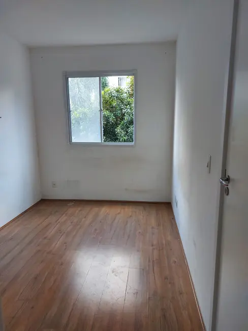 Apartamento com 1 quarto à venda, 27m2 em Parque Maria Helena, São Paulo - SP - imagem 2 Foto 2 de Apartamento com 1 quarto à venda, 27m2 em Parque Maria Helena, São Paulo - SP