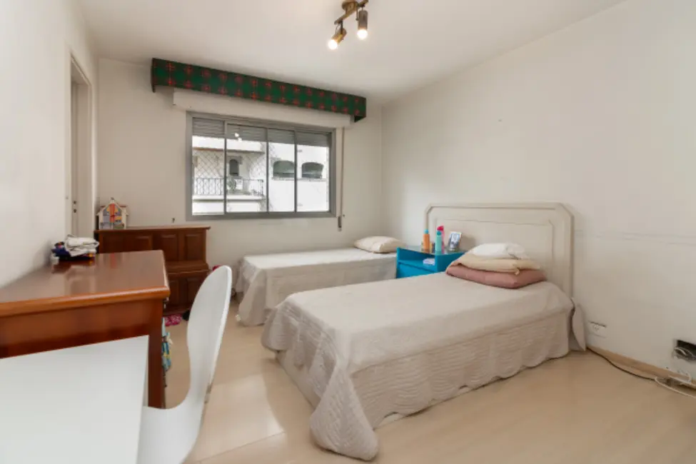 Foto 9 de Apartamento com 3 quartos à venda, 224m2 em Santa Cecília, São Paulo - SP