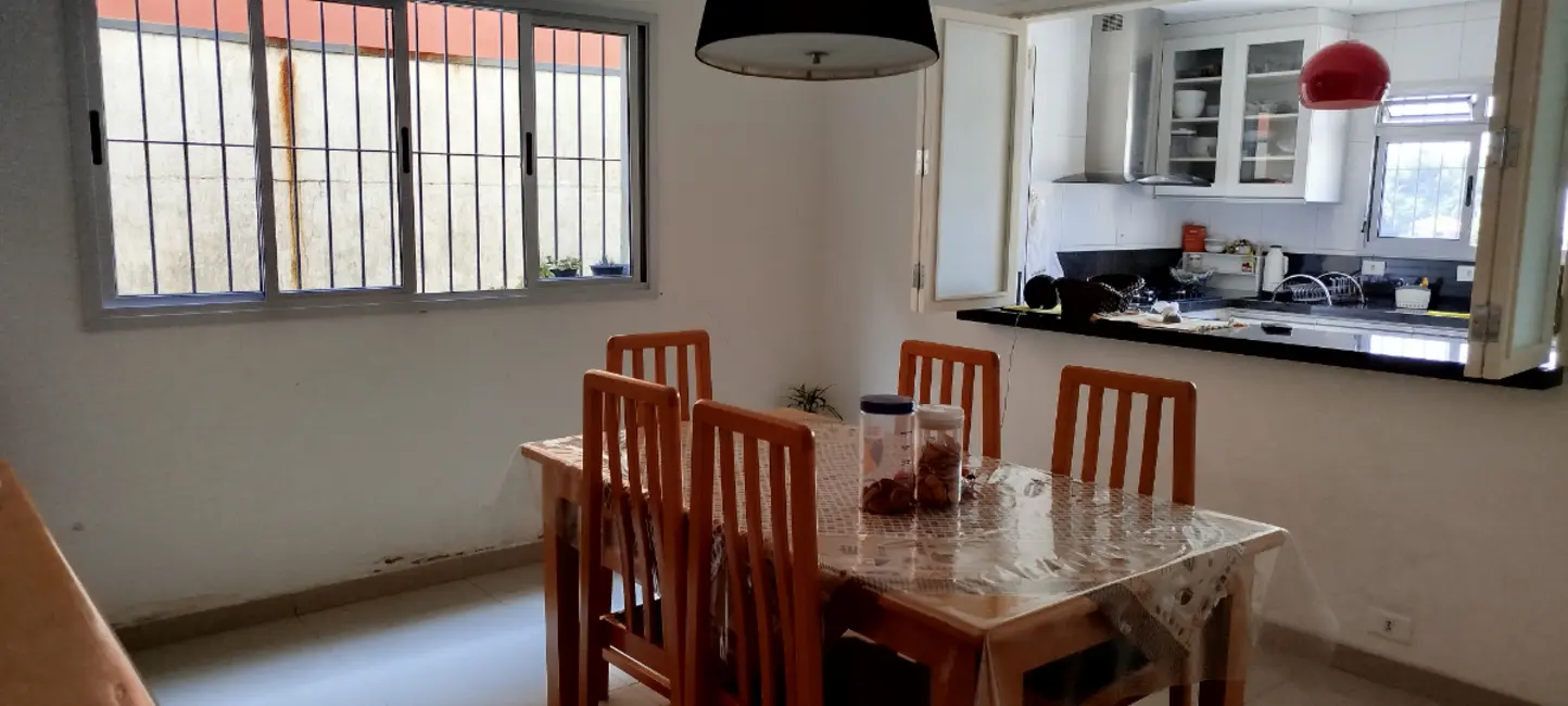 Sobrado com 3 quartos à venda, 197m2 em Jardim Oriental, São Paulo - SP - imagem 1 Foto 1 de Sobrado com 3 quartos à venda, 197m2 em Jardim Oriental, São Paulo - SP