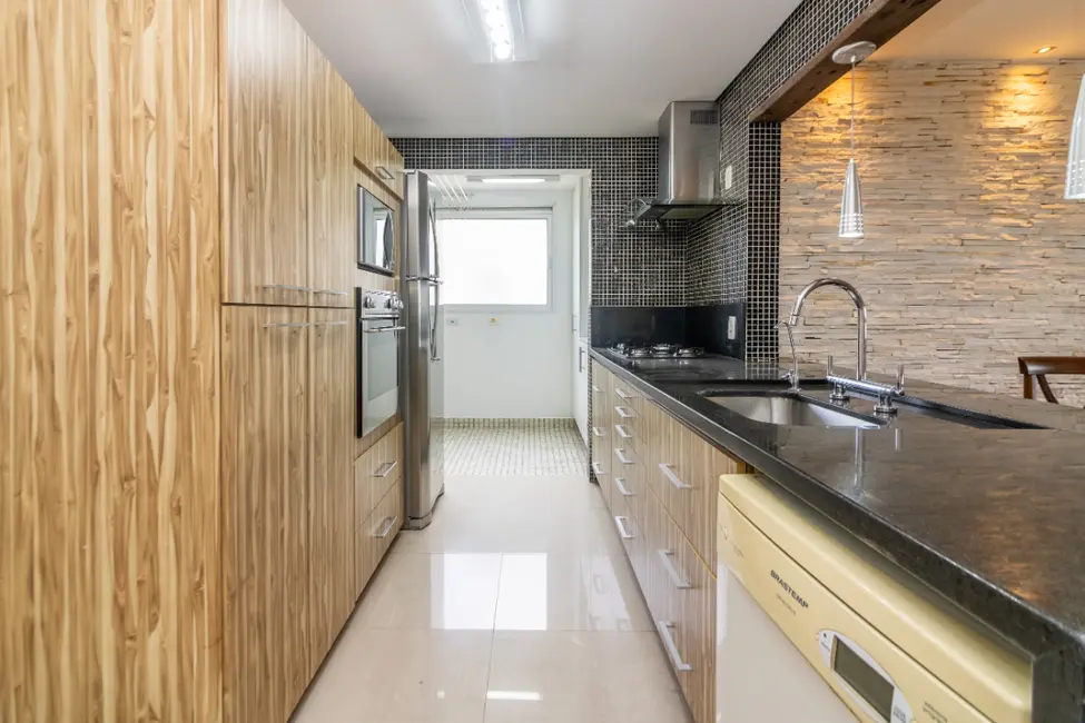 Foto 9 de Apartamento com 3 quartos à venda, 123m2 em City América, São Paulo - SP