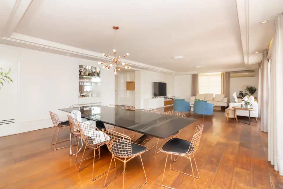 Apartamento com 4 quartos à venda, 242m2 em Jardim América, São Paulo - SP - imagem 4 Foto 4 de Apartamento com 4 quartos à venda, 242m2 em Jardim América, São Paulo - SP