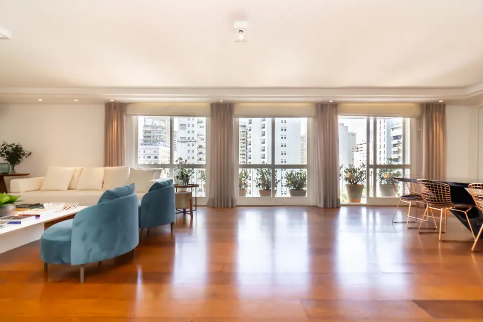 Apartamento com 4 quartos à venda, 242m2 em Jardim América, São Paulo - SP - imagem 2 Foto 2 de Apartamento com 4 quartos à venda, 242m2 em Jardim América, São Paulo - SP