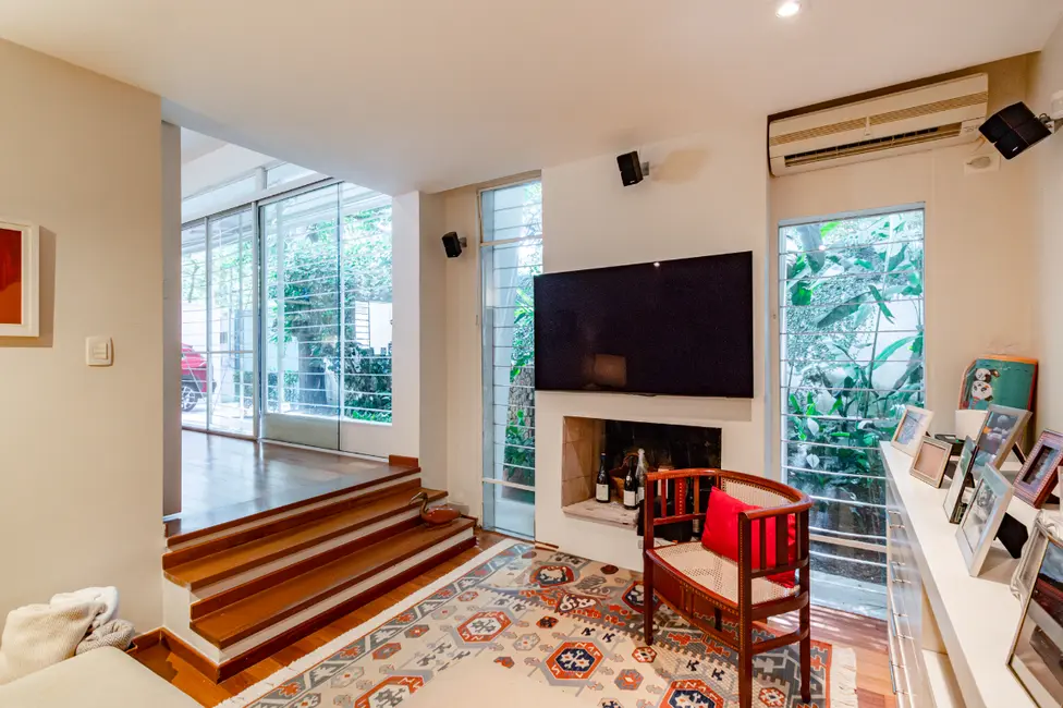 Foto 9 de Casa com 3 quartos à venda, 180m2 em Vila Madalena, São Paulo - SP