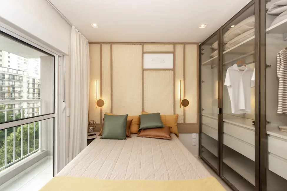Foto 2 de Apartamento com 3 quartos à venda, 81m2 em Santo Amaro, São Paulo - SP
