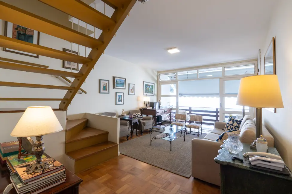 Foto 1 de Casa de Condomínio com 3 quartos à venda, 180m2 em Vila Olímpia, São Paulo - SP