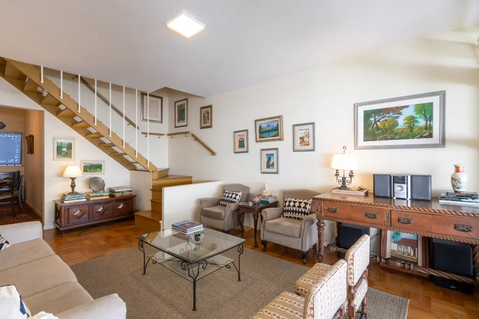 Foto 3 de Casa de Condomínio com 3 quartos à venda, 180m2 em Vila Olímpia, São Paulo - SP