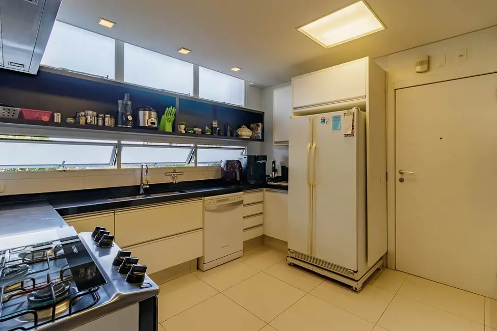 Foto 15 de Apartamento com 4 quartos à venda, 262m2 em Real Parque, São Paulo - SP