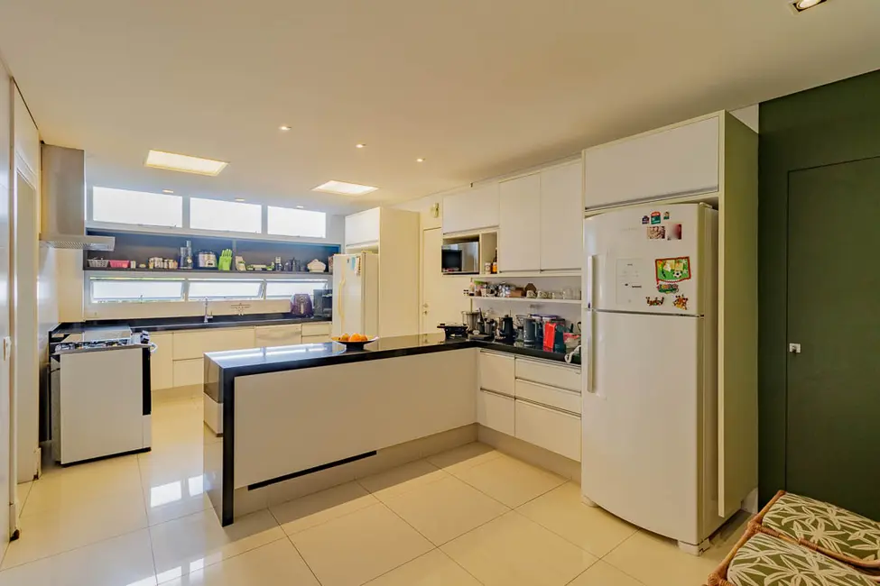 Foto 18 de Apartamento com 4 quartos à venda, 262m2 em Real Parque, São Paulo - SP