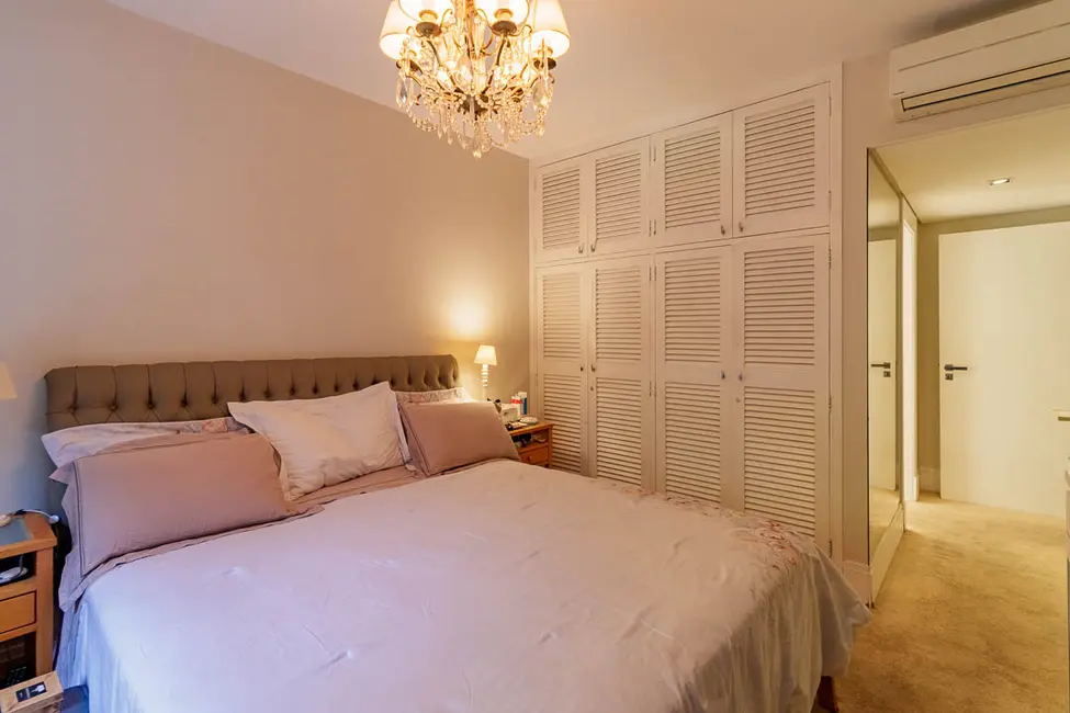 Foto 24 de Apartamento com 4 quartos à venda, 262m2 em Real Parque, São Paulo - SP