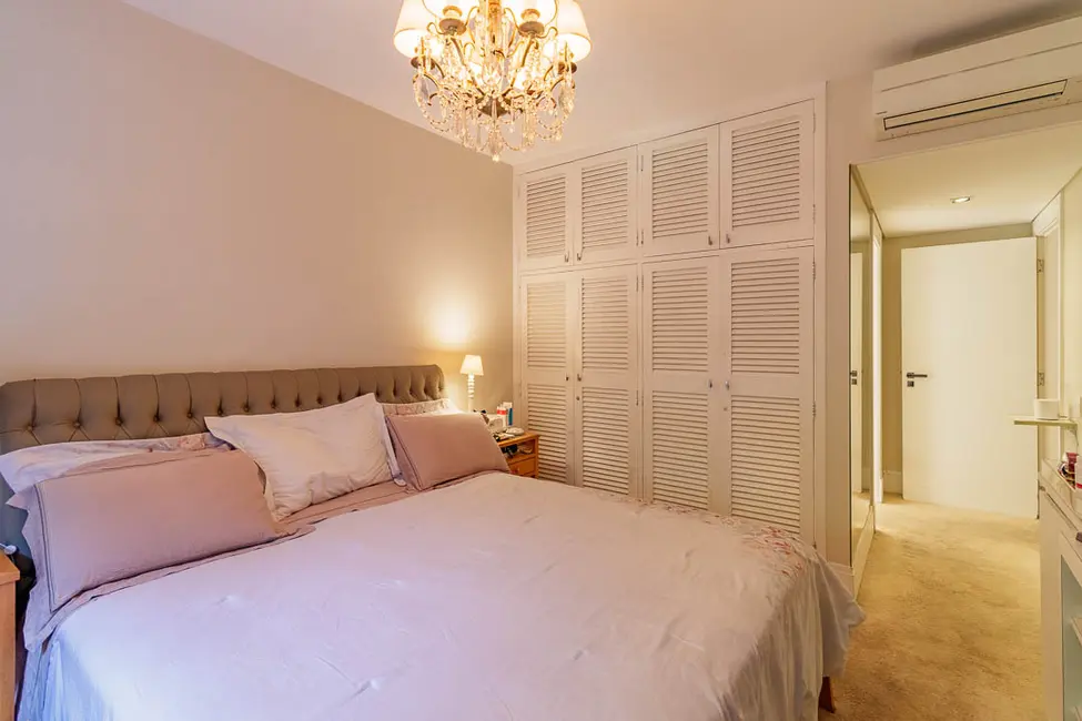 Foto 29 de Apartamento com 4 quartos à venda, 262m2 em Real Parque, São Paulo - SP