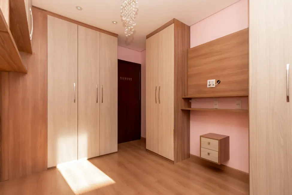 Foto 6 de Sobrado com 3 quartos à venda, 200m2 em Jardim Grimaldi, São Paulo - SP