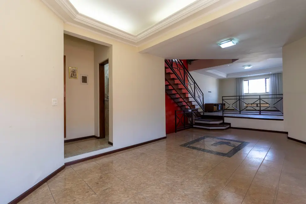 Foto 7 de Casa com 3 quartos à venda, 330m2 em Mirandópolis, São Paulo - SP