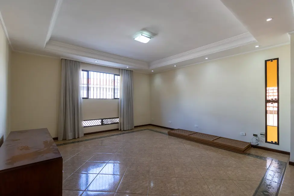 Foto 2 de Casa com 3 quartos à venda, 330m2 em Mirandópolis, São Paulo - SP