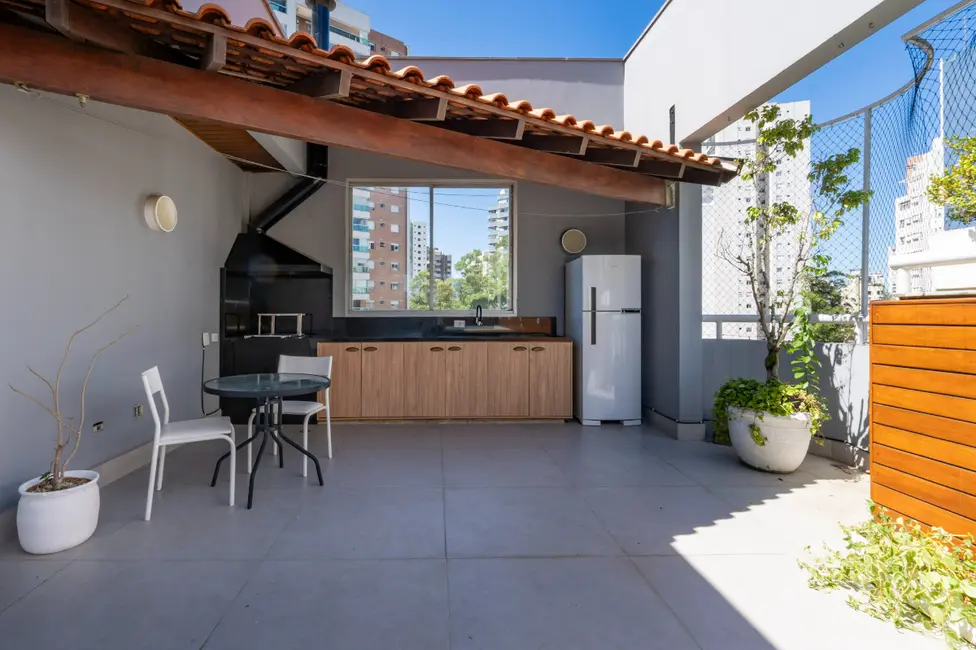 Cobertura com 4 quartos à venda, 255m2 em Vila Andrade, São Paulo - SP - imagem 3 Foto 3 de Cobertura com 4 quartos à venda, 255m2 em Vila Andrade, São Paulo - SP