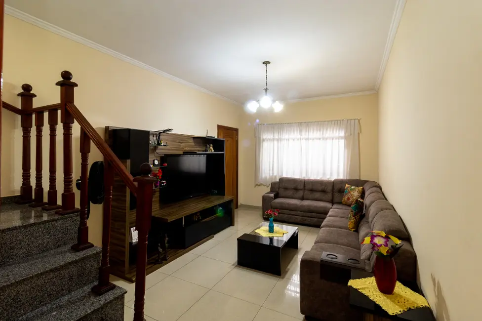 Sobrado com 3 quartos à venda, 202m2 em Jardim do Tiro, São Paulo - SP - imagem 4 Foto 4 de Sobrado com 3 quartos à venda, 202m2 em Jardim do Tiro, São Paulo - SP