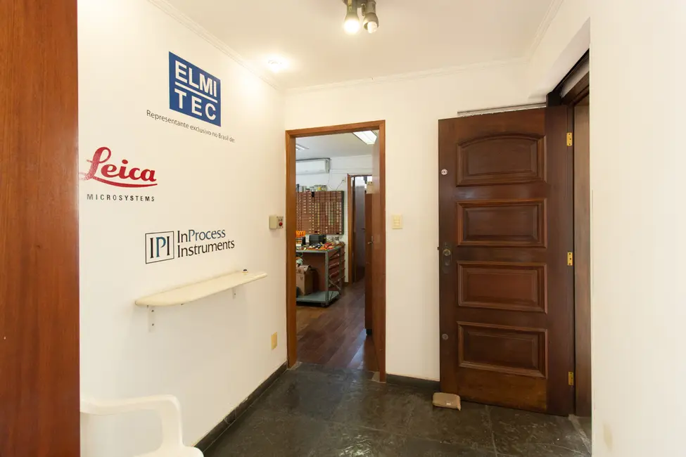 Casa com 4 quartos à venda, 493m2 em Campo Belo, São Paulo - SP - imagem 2 Foto 2 de Casa com 4 quartos à venda, 493m2 em Campo Belo, São Paulo - SP