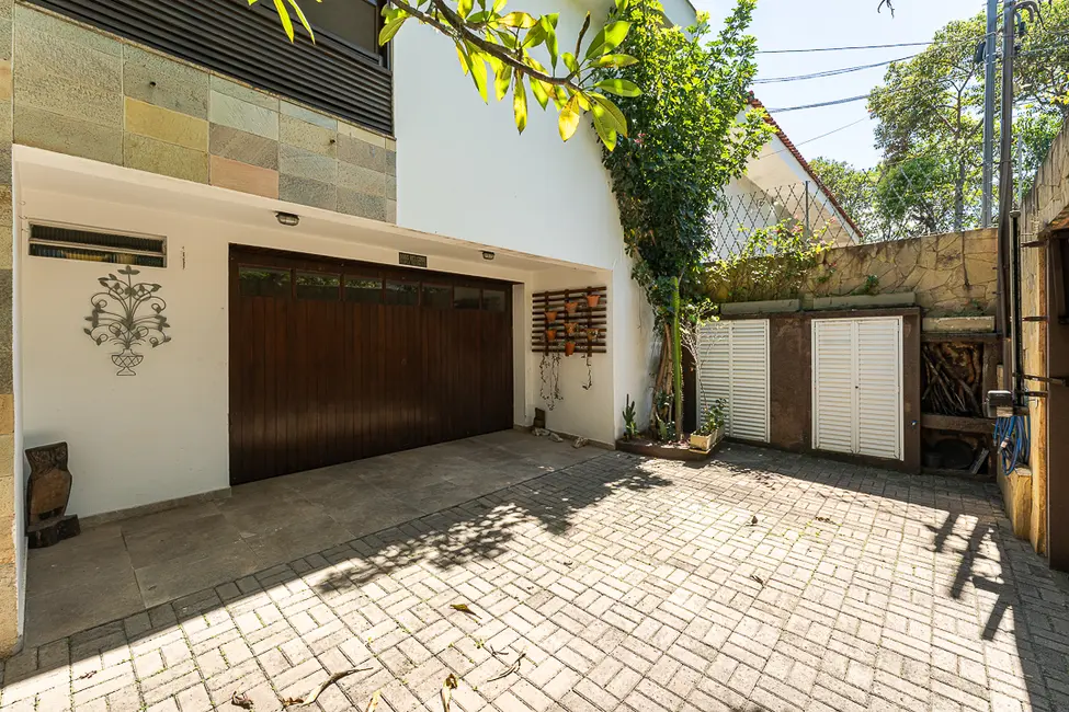 Casa com 3 quartos à venda, 226m2 em Sumarezinho, São Paulo - SP - imagem 3 Foto 3 de Casa com 3 quartos à venda, 226m2 em Sumarezinho, São Paulo - SP