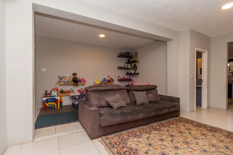 Casa de Vila com 3 quartos à venda, 224m2 em Chácara Inglesa, São Paulo - SP - imagem 3 Foto 3 de Casa de Vila com 3 quartos à venda, 224m2 em Chácara Inglesa, São Paulo - SP