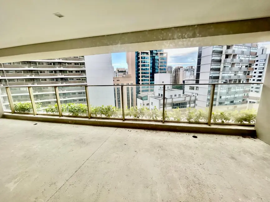 Foto 1 de Apartamento com 3 quartos à venda, 150m2 em Moema, São Paulo - SP