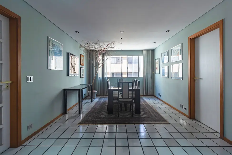 Foto 4 de Apartamento com 4 quartos à venda, 168m2 em Sumaré, São Paulo - SP