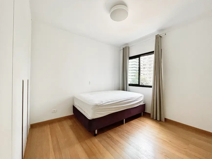 Foto 9 de Apartamento com 3 quartos à venda, 192m2 em Aclimação, São Paulo - SP