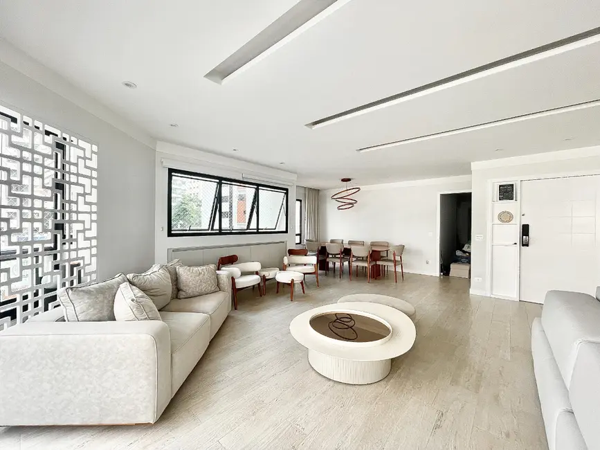 Foto 4 de Apartamento com 3 quartos à venda, 192m2 em Aclimação, São Paulo - SP