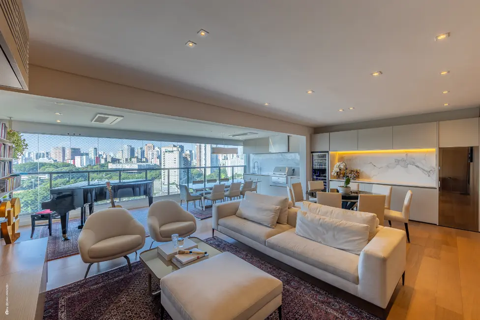 Apartamento com 3 quartos à venda, 163m2 em Indianópolis, São Paulo - SP - imagem 3 Foto 3 de Apartamento com 3 quartos à venda, 163m2 em Indianópolis, São Paulo - SP