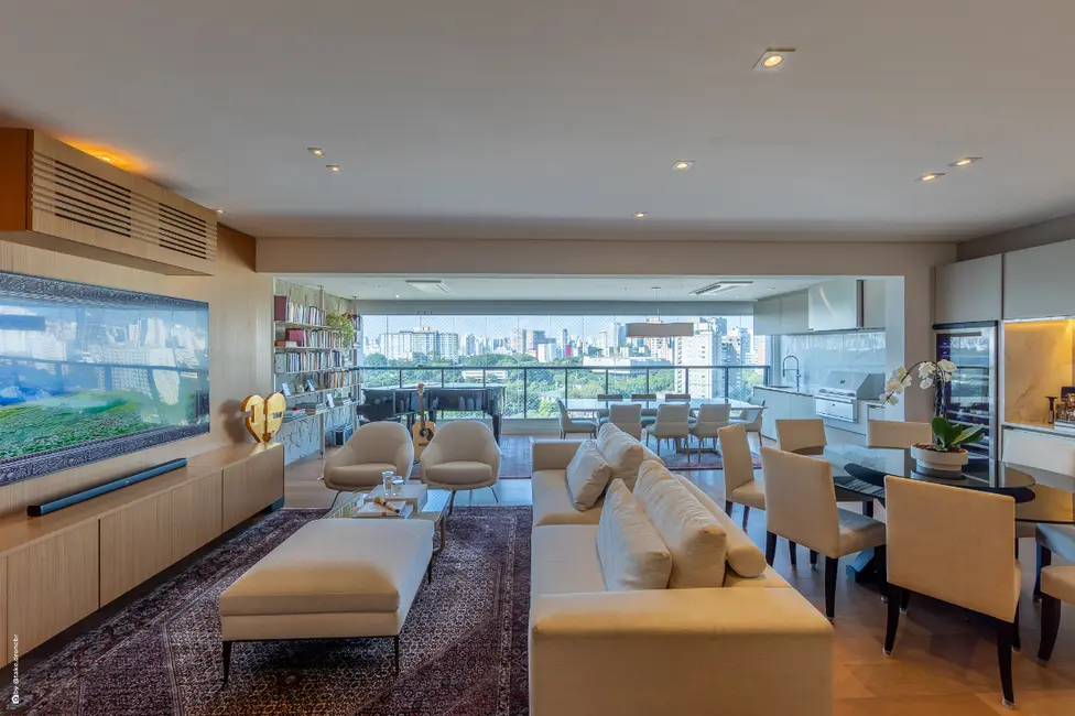 Apartamento com 3 quartos à venda, 163m2 em Indianópolis, São Paulo - SP - imagem 1 Foto 1 de Apartamento com 3 quartos à venda, 163m2 em Indianópolis, São Paulo - SP