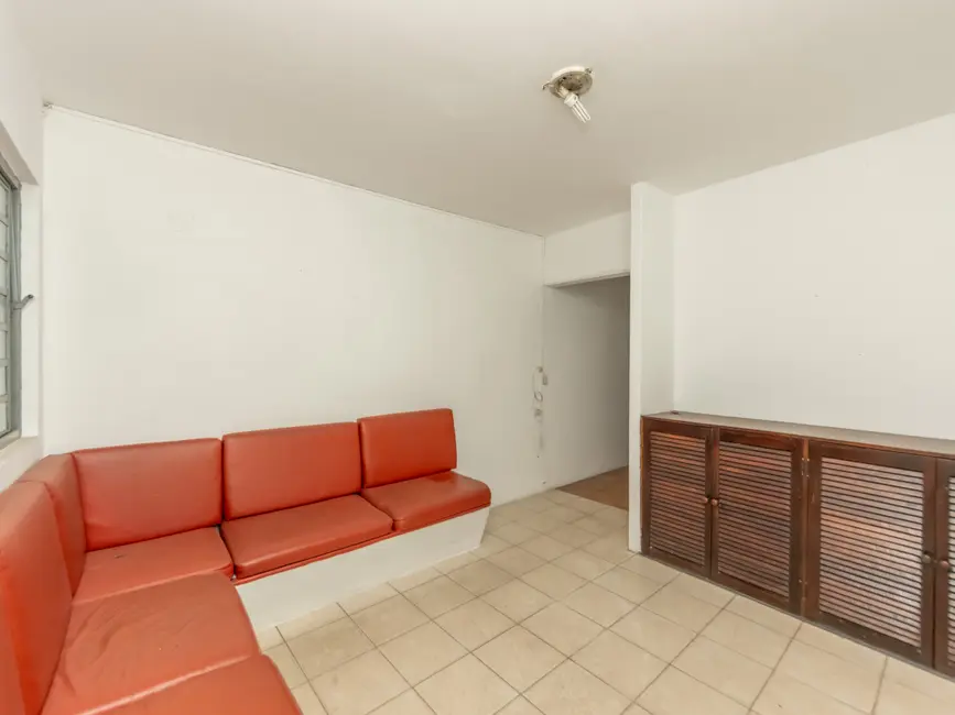 Foto 3 de Casa com 2 quartos à venda, 72m2 em Conjunto Residencial Jardim Canaã, São Paulo - SP