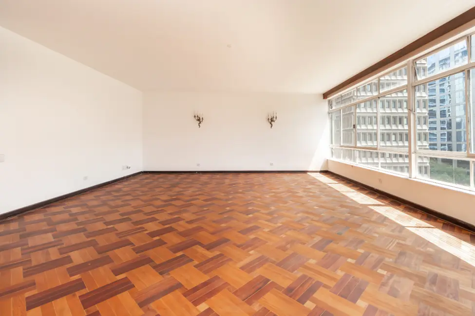 Foto 4 de Apartamento com 3 quartos à venda, 345m2 em Cerqueira César, São Paulo - SP