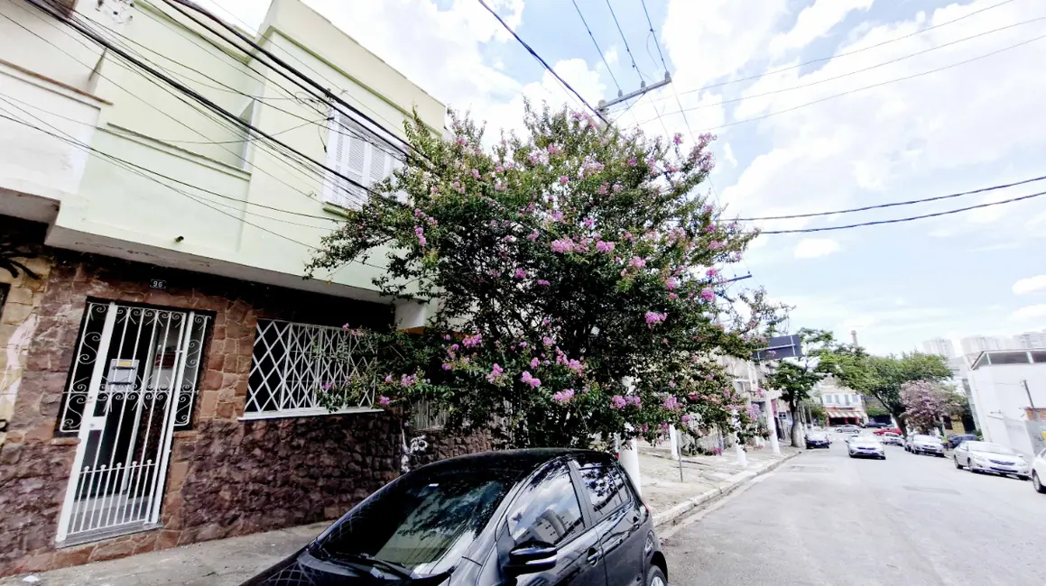 Foto 2 de Casa com 2 quartos à venda, 80m2 em Água Branca, São Paulo - SP