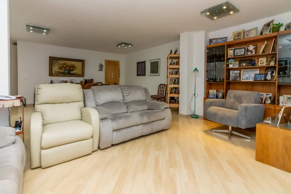 Foto 6 de Apartamento com 3 quartos à venda, 134m2 em Santa Cecília, São Paulo - SP