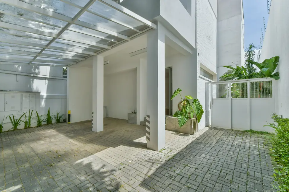 Foto 1 de Sobrado com 4 quartos à venda, 345m2 em Água Branca, São Paulo - SP