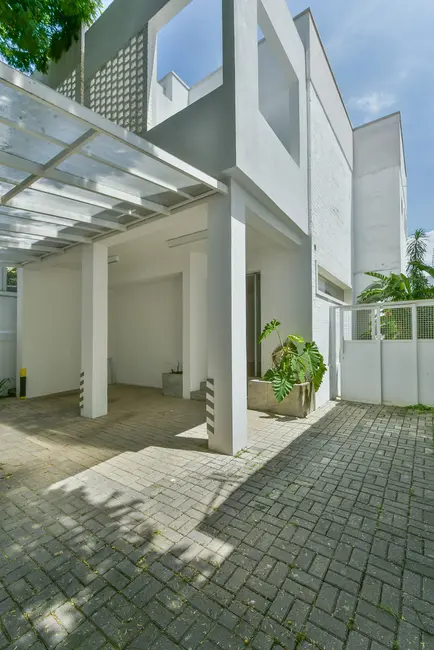 Foto 2 de Sobrado com 4 quartos à venda, 345m2 em Água Branca, São Paulo - SP