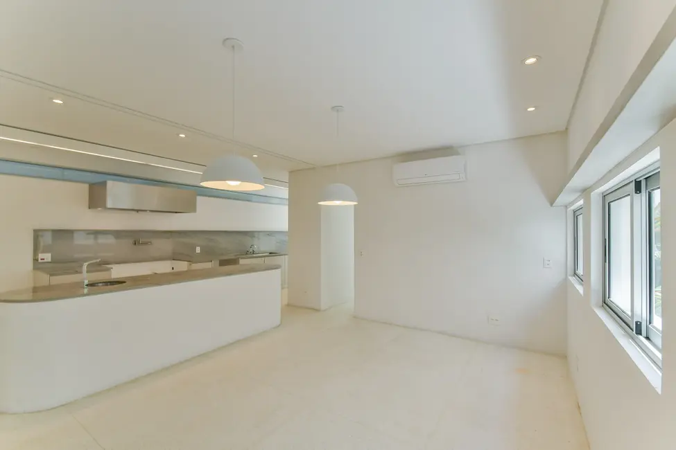 Foto 9 de Sobrado com 4 quartos à venda, 345m2 em Água Branca, São Paulo - SP