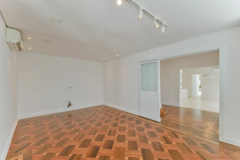 Foto 4 de Sobrado com 4 quartos à venda, 345m2 em Água Branca, São Paulo - SP