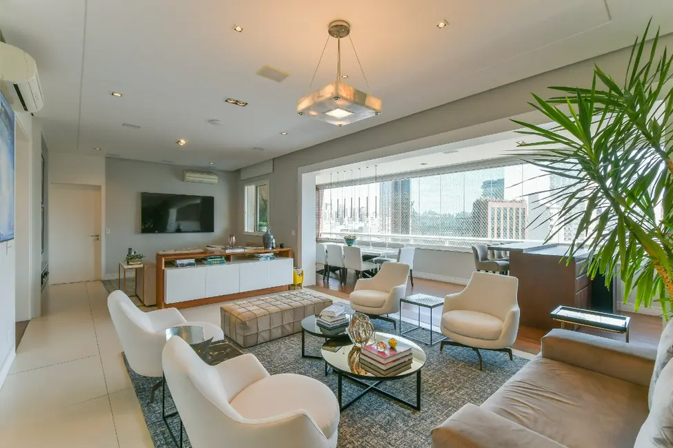 Foto 9 de Apartamento com 2 quartos à venda, 151m2 em Itaim Bibi, São Paulo - SP