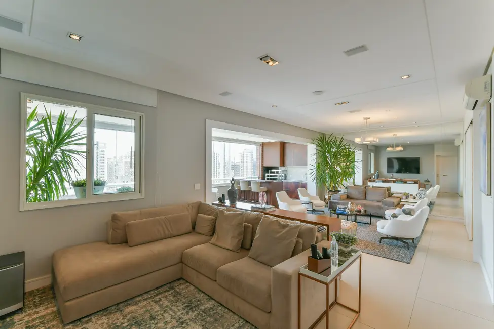 Foto 7 de Apartamento com 2 quartos à venda, 151m2 em Itaim Bibi, São Paulo - SP